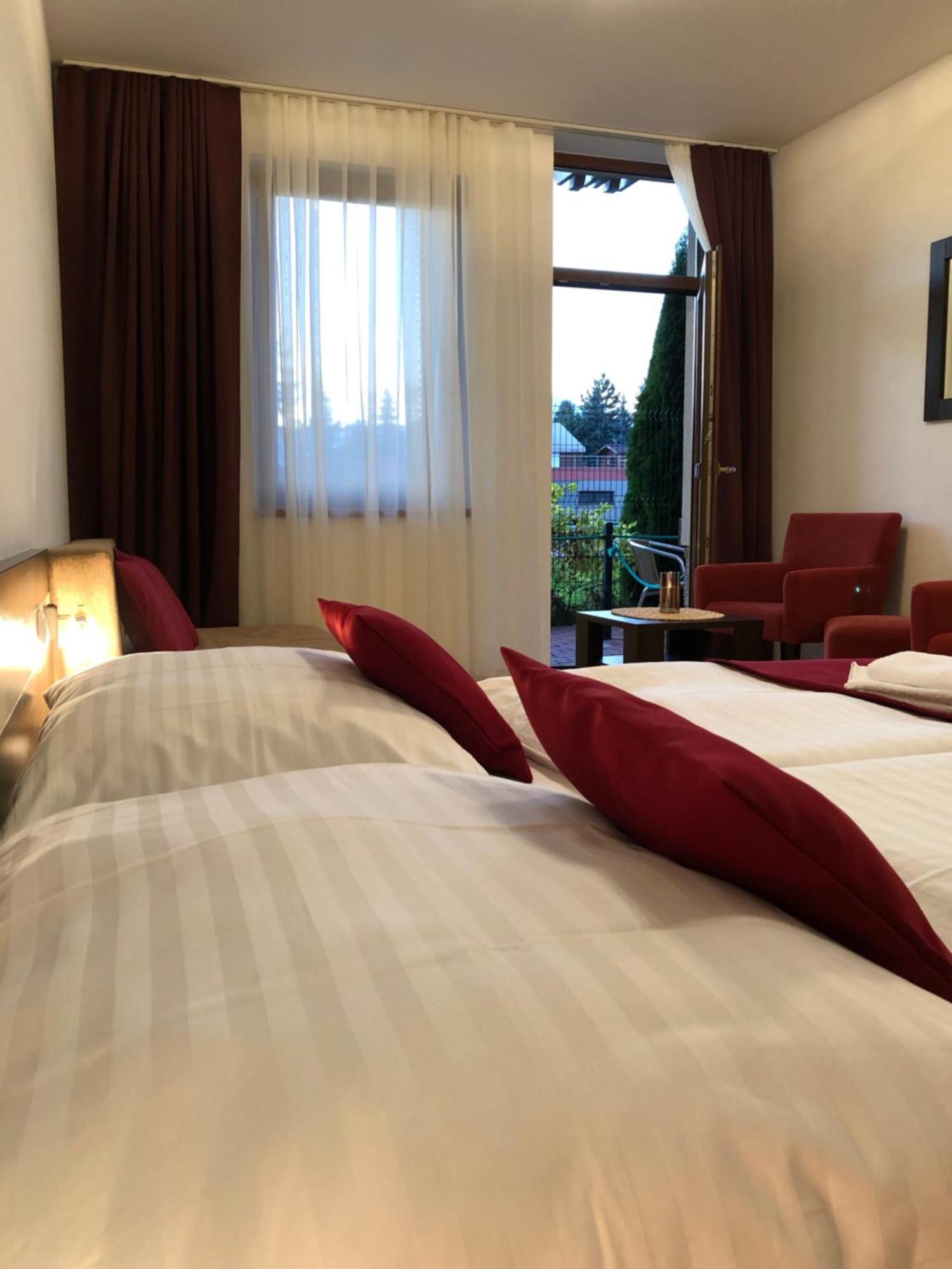 Besenova Apartman Relax Rum bild