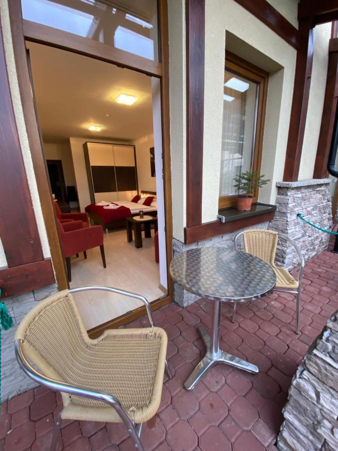 Besenova Apartman Relax Lägenhet Exteriör bild